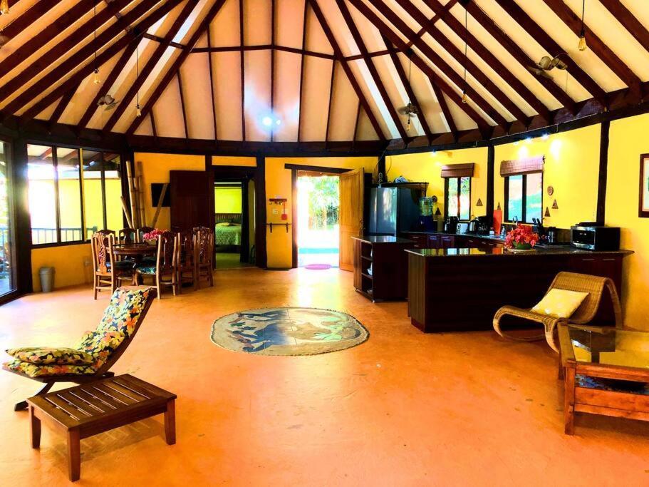 Villa Del Idaan Bocas del Toro Esterno foto